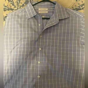 Gold label round tree and York fitted button down long sleeve shirt.